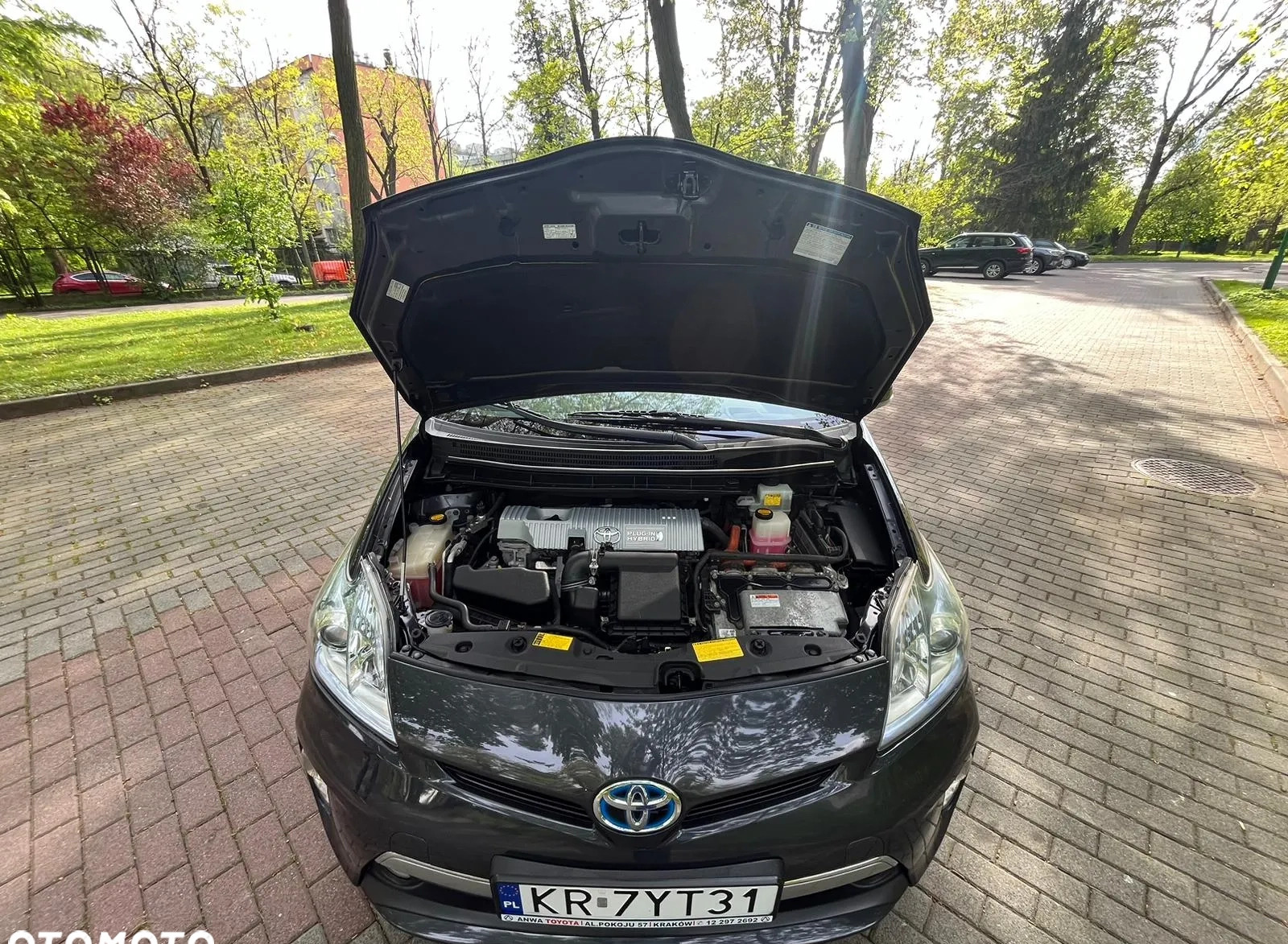 Toyota Prius cena 39900 przebieg: 267400, rok produkcji 2012 z Kraków małe 301